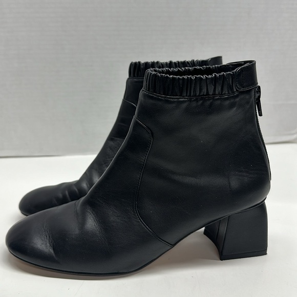 Stuart Weitzman Boots Ankle Booties Leather Square Toe Heeled Zip Black Size 6 - Picture 5 of 10